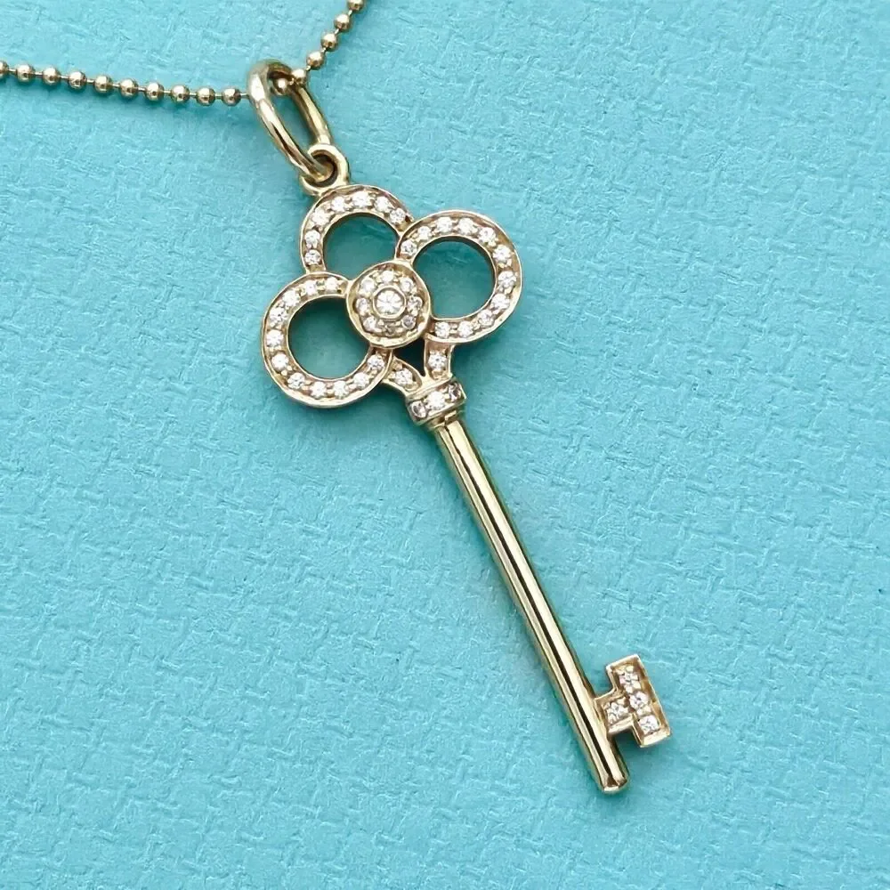 $5,200++ Tiffany & Co. 18k Rose Gold Diamond Crown Key Pendant Necklace - Picture 3 of 10